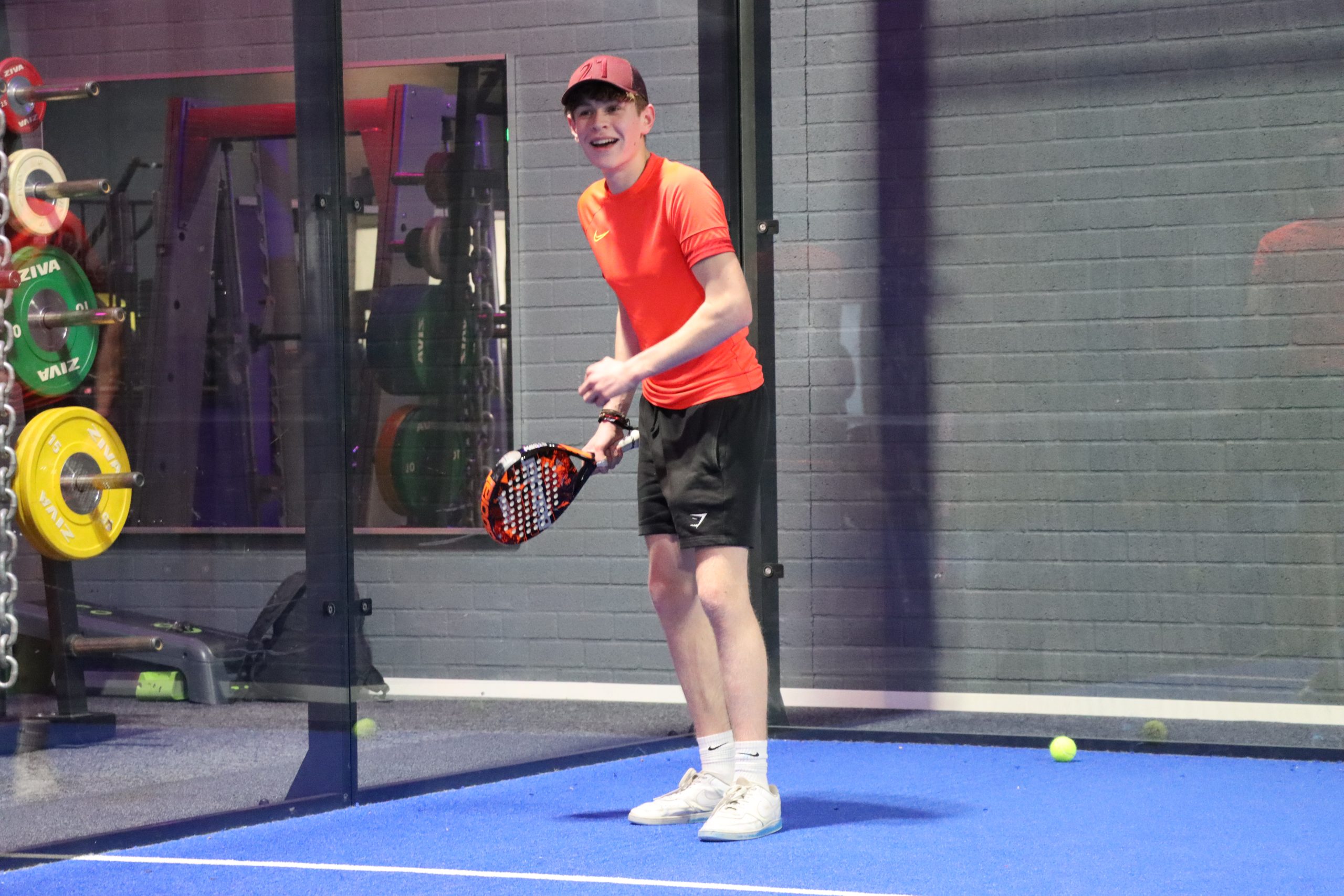 De indoor padelbanen bij Fitland Gemert